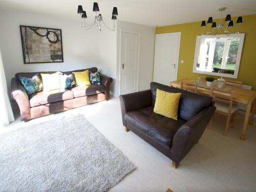 Pass The Keys Modern, stylish 3 bedroom home in coastal town reception